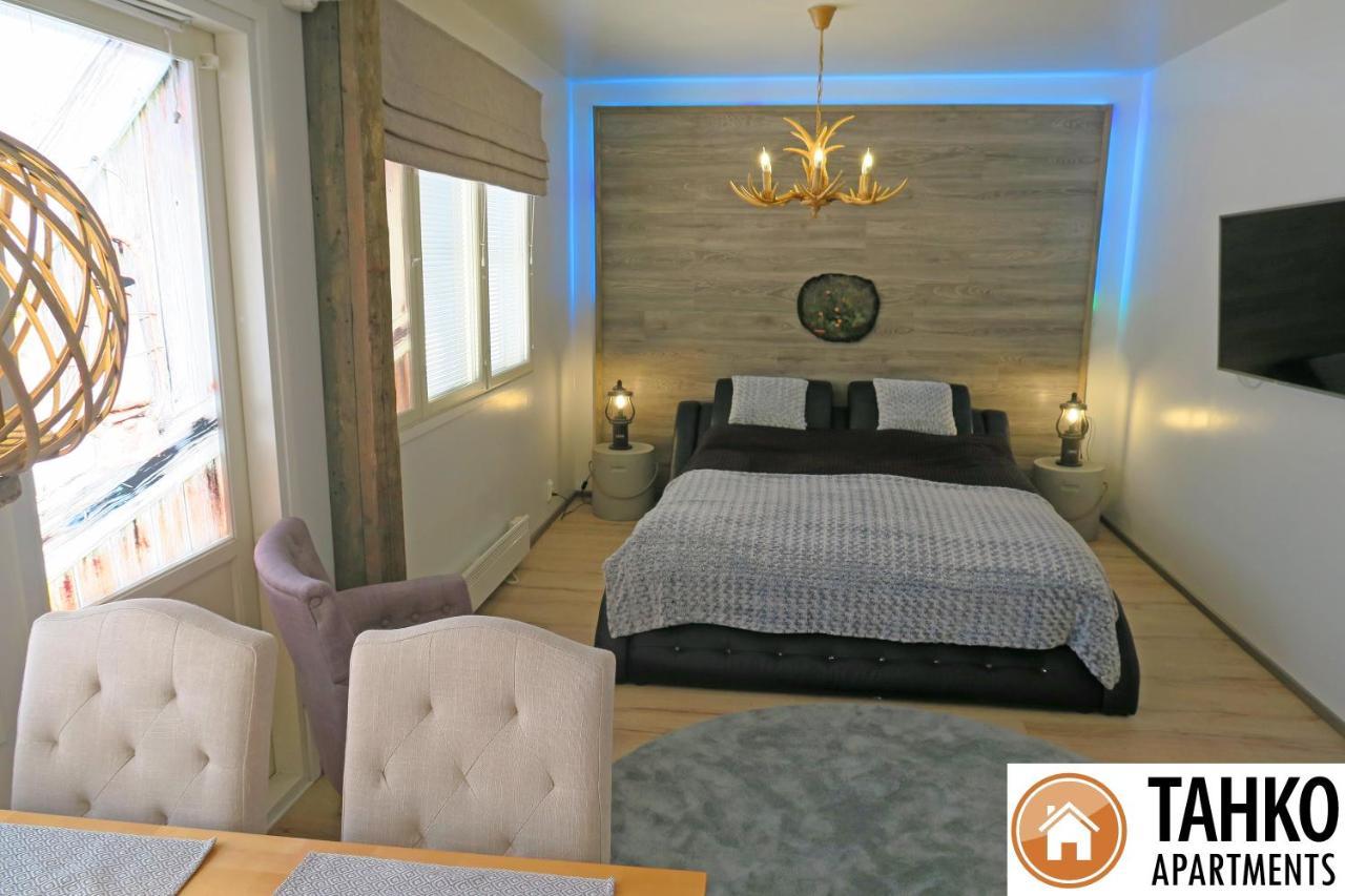 Apartments Huili Тахковуори Екстериор снимка